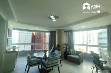 Apartamento para alugar - 160m&sup2; - Centro