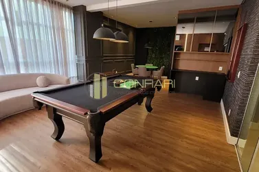 Apartamento &agrave; venda - 168m&sup2; - meia praia