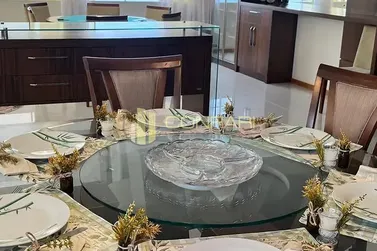 Apartamento para alugar - 212m&sup2; - meia praia