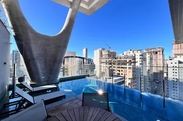 Apartamento &agrave; venda - 101m&sup2; - Pereque