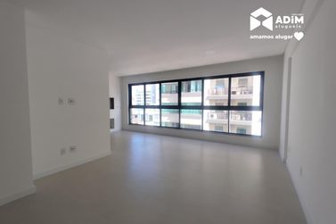 Apartamento para alugar - 115m&sup2; - Centro