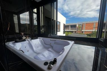Casa &agrave; venda - 650m&sup2; - Regi&atilde;o das Praias