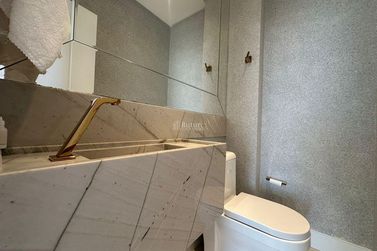 Apartamento &agrave; venda - 187m&sup2; - Meia Praia