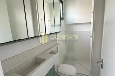 Apartamento &agrave; venda - 163m&sup2; - meia praia