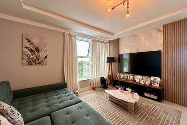 Apartamento &agrave; venda - 180m&sup2; - 