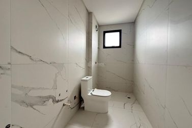 Apartamento &agrave; venda - 190m&sup2; - Meia Praia