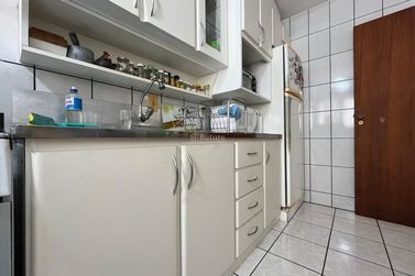 Apartamento &agrave; venda - 147m&sup2; - Centro