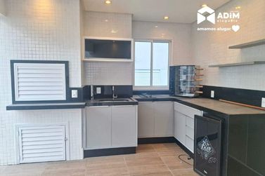 Apartamento para alugar - 270m&sup2; - Meia Praia