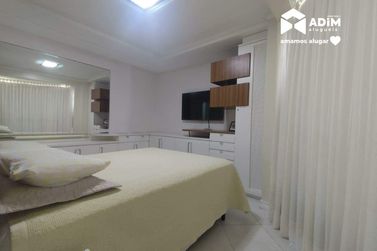 Apartamento para alugar - 160m&sup2; - Centro