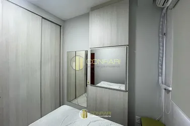 Apartamento &agrave; venda - 186m&sup2; - Meia Praia