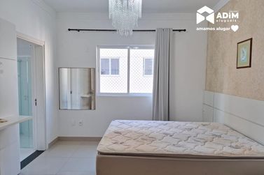 Apartamento para alugar - 135m&sup2; - Meia Praia