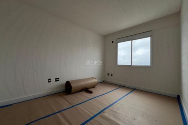 Apartamento &agrave; venda - 180m&sup2; - Meia Praia