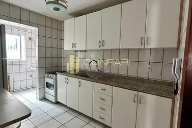 Apartamento para alugar - 70m&sup2; - Meia Praia