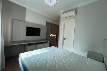 Apartamento para alugar - 131m&sup2; - Centro