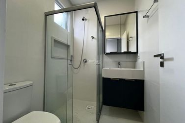 Apartamento &agrave; venda - 161m&sup2; - Meia Praia