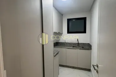 Apartamento para alugar - 187m&sup2; - meia praia