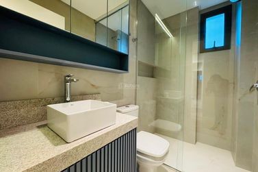 Apartamento &agrave; venda - 138m&sup2; - Centro