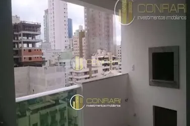 Apartamento &agrave; venda - Meia Praia