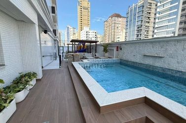 Apartamento &agrave; venda - 140m&sup2; - Meia Praia