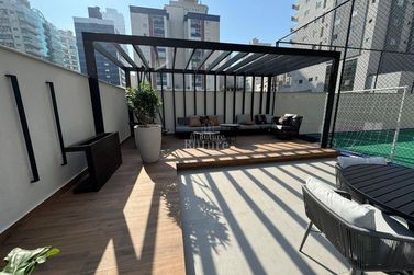 Apartamento &agrave; venda - Meia Praia