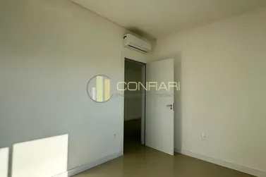 Apartamento para alugar - 69m&sup2; - Morretes