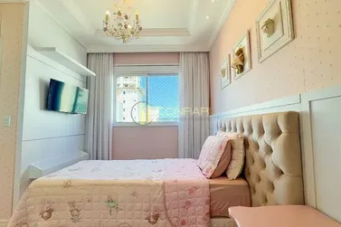 Apartamento &agrave; venda - 251m&sup2; - Meia Praia