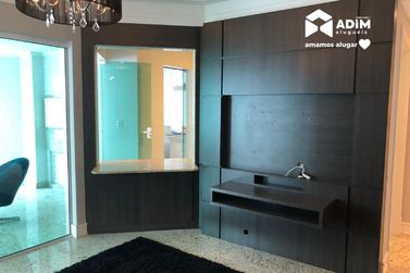 Apartamento para alugar - 140m&sup2; - Centro