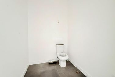 Sala Comercial &agrave; venda - 65m&sup2; - Meia Praia
