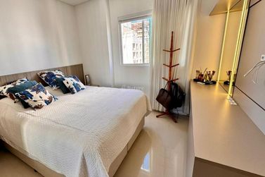 Apartamento &agrave; venda - 115m&sup2; - Centro