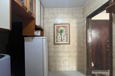 Apartamento para alugar - 55m&sup2; - Centro