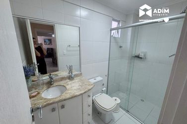 Apartamento para alugar - 87m&sup2; - Centro