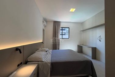 Apartamento &agrave; venda - Meia Praia