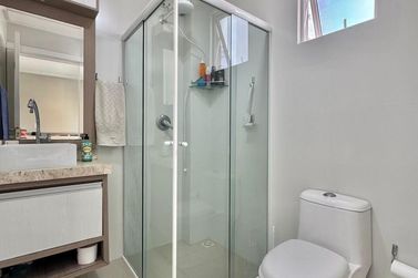 Apartamento &agrave; venda - 118m&sup2; - Meia Praia