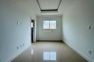 Apartamento &agrave; venda - 166m&sup2; - Meia Praia