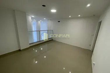 Sala Comercial &agrave; venda - 160m&sup2; - Meia Praia