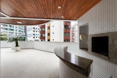 Apartamento &agrave; venda - 126m&sup2; - Centro