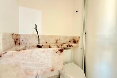 Apartamento &agrave; venda - 136m&sup2; - Meia Praia