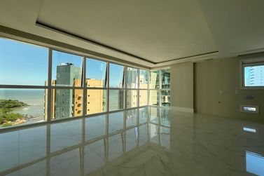 Apartamento &agrave; venda - 150m&sup2; - Pioneiros