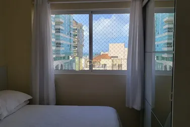 Apartamento &agrave; venda - 174m&sup2; - Meia Praia