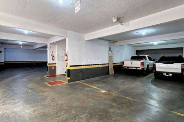 Apartamento &agrave; venda - Meia Praia