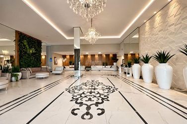 Apartamento &agrave; venda - 85m&sup2; - Meia Praia