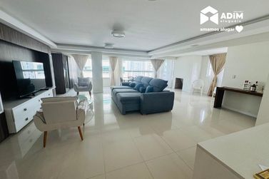 Apartamento para alugar - 225m&sup2; - Centro