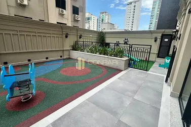 Apartamento &agrave; venda - 185m&sup2; - meia praia