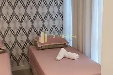 Apartamento &agrave; venda - 185m&sup2; - Centro