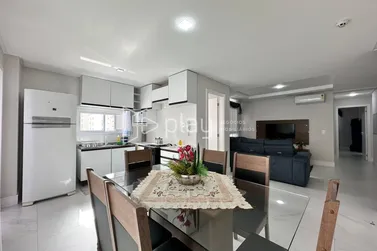 Apartamento &agrave; venda - 86m&sup2; - Meia Praia