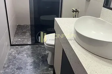 Apartamento &agrave; venda - 186m&sup2; - Meia Praia