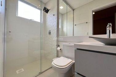Apartamento &agrave; venda - 153m&sup2; - Meia Praia