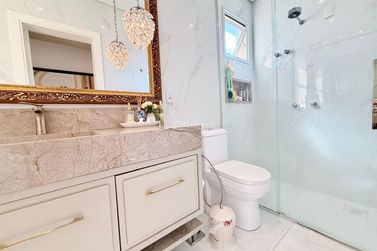 Apartamento &agrave; venda - 170m&sup2; - Centro