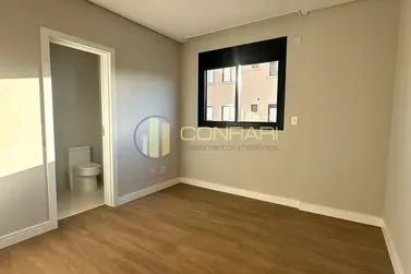 Apartamento &agrave; venda - 92m&sup2; - centro