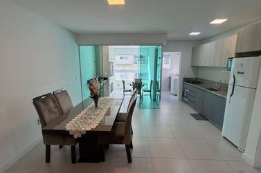 Apartamento &agrave; venda - Meia Praia